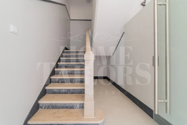 Apartamento T4 para Venda em Almada, Cova da Piedade, Pragal e Cacilhas Foto 23