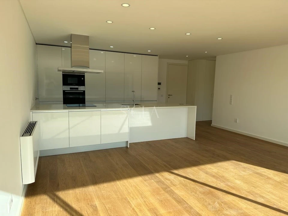 Apartamento T1 para Arrendamento em Mafamude e Vilar do Paraíso Foto 4