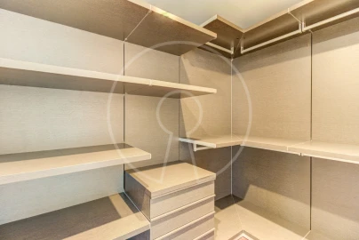 Apartamento T6 para Venda em Avenidas Novas