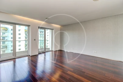 Apartamento T6 para Venda em Avenidas Novas
