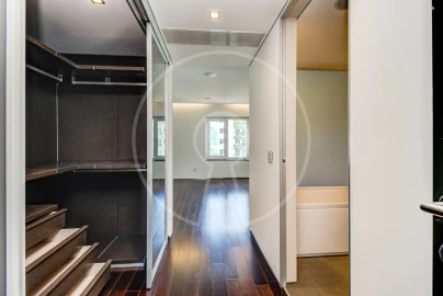 Apartamento T6 para Venda em Avenidas Novas