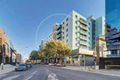 Apartamento T6 para Venda em Avenidas Novas
