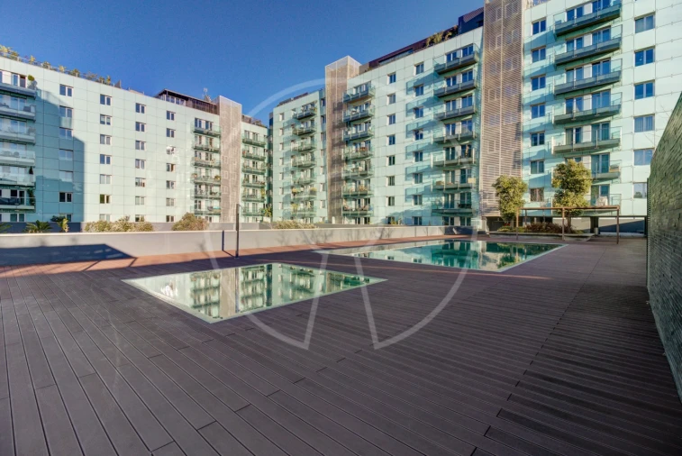 Apartamento T6 para Venda em Avenidas Novas Foto 1