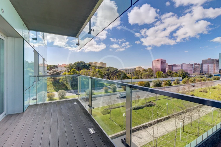 Apartamento T6 para Venda em Avenidas Novas Foto 11