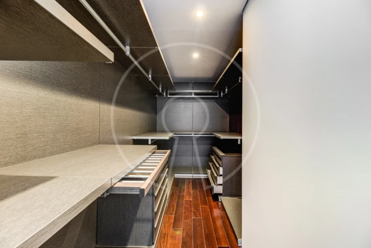 Apartamento T6 para Venda em Avenidas Novas Foto 17