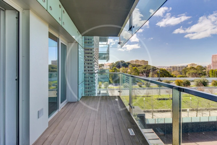 Apartamento T6 para Venda em Avenidas Novas Foto 23