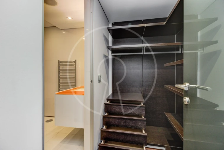 Apartamento T6 para Venda em Avenidas Novas Foto 34