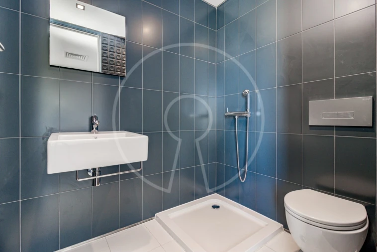 Apartamento T6 para Venda em Avenidas Novas Foto 44