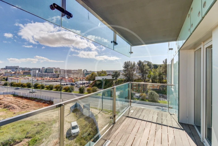 Apartamento T6 para Venda em Avenidas Novas Foto 50