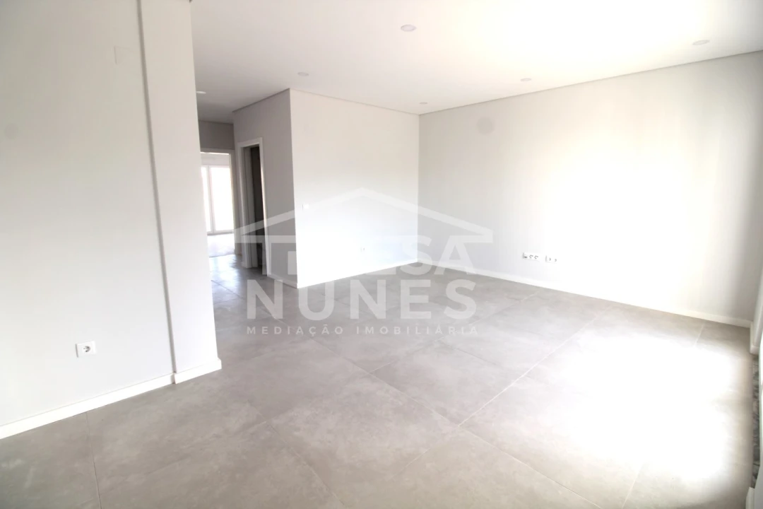 Apartamento T2 para Venda em Quinta do Conde Foto 5