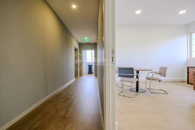 Escritório para Arrendamento em Gondomar (São Cosme), Valbom e Jovim Foto 8