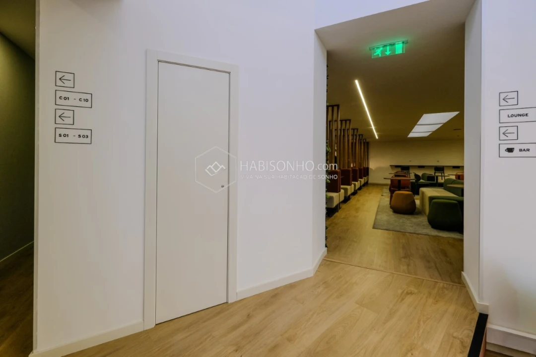 Escritório para Arrendamento em Gondomar (São Cosme), Valbom e Jovim Foto 9