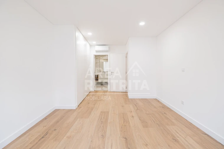 Apartamento T2 para Venda em Alhandra, São João dos Montes e Calhandriz Foto 31