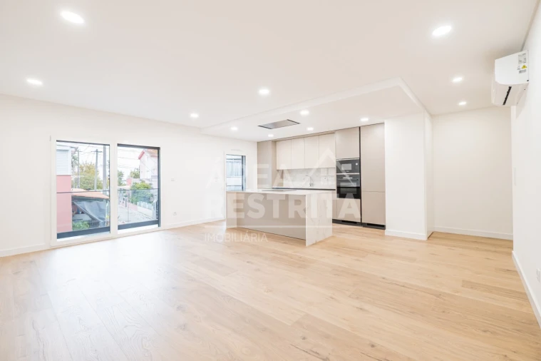 Apartamento T2 para Venda em Alhandra, São João dos Montes e Calhandriz Foto 46