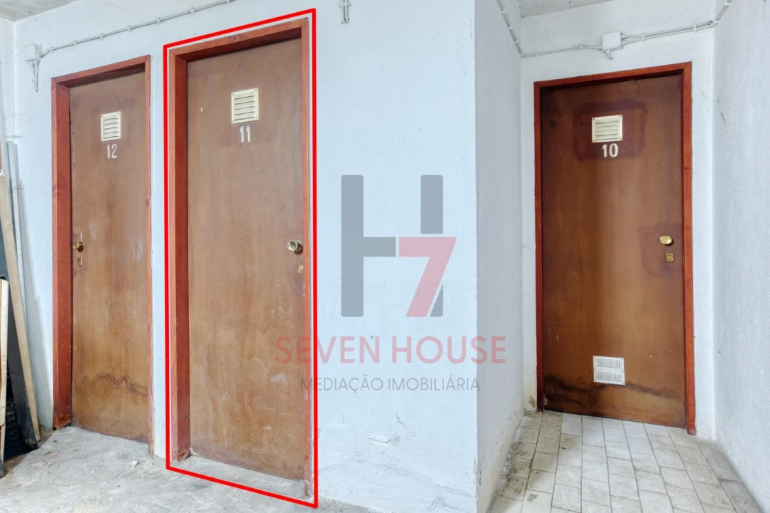 Apartamento T2 para Venda em Santo António dos Cavaleiros e Frielas Foto 29