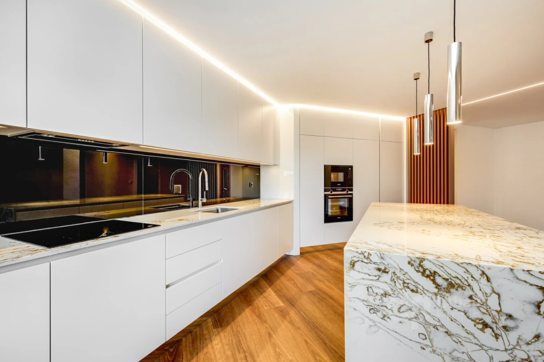 Apartamento T4 para Venda em Santa Maria e São Miguel, São Martinho, São Pedro Penaferrim Foto 8