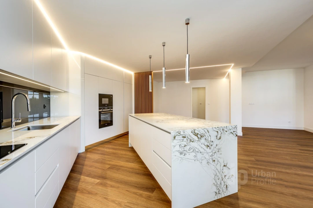 Apartamento T4 para Venda em Santa Maria e São Miguel, São Martinho, São Pedro Penaferrim Foto 9