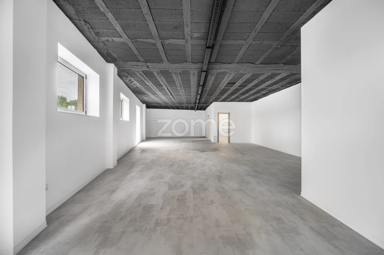 Negócio para Venda em Moreira Foto 6