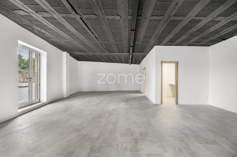 Negócio para Venda em Moreira Foto 8