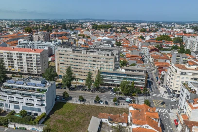 Apartamento T3 para Arrendamento em Cedofeita, Santo Ildefonso, Sé, Miragaia, São Nicolau e Vitória