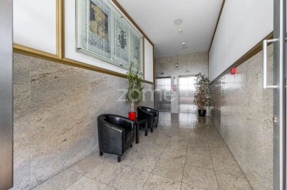 Apartamento T3 para Arrendamento em Cedofeita, Santo Ildefonso, Sé, Miragaia, São Nicolau e Vitória