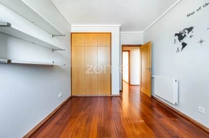Apartamento T3 para Arrendamento em Cedofeita, Santo Ildefonso, Sé, Miragaia, São Nicolau e Vitória
