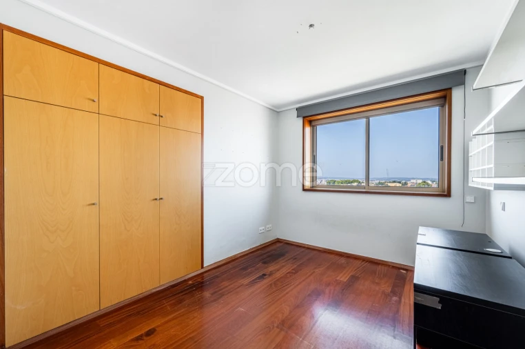 Apartamento T3 para Arrendamento em Cedofeita, Santo Ildefonso, Sé, Miragaia, São Nicolau e Vitória Foto 16