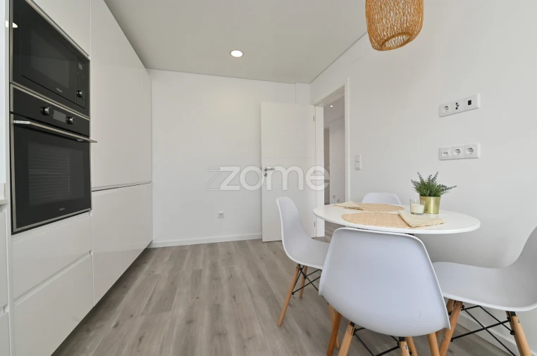 Moradia T3 para Venda em Rio de Mouro Foto 19