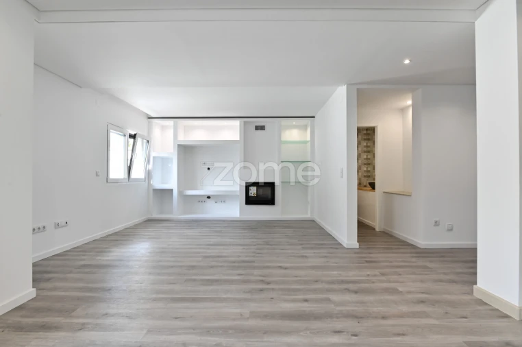 Moradia T3 para Venda em Rio de Mouro Foto 7