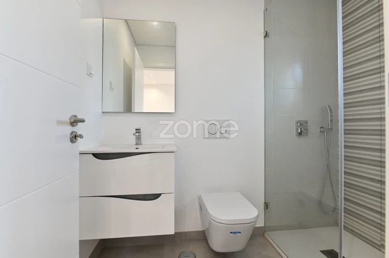 Moradia T3 para Venda em Rio de Mouro Foto 29