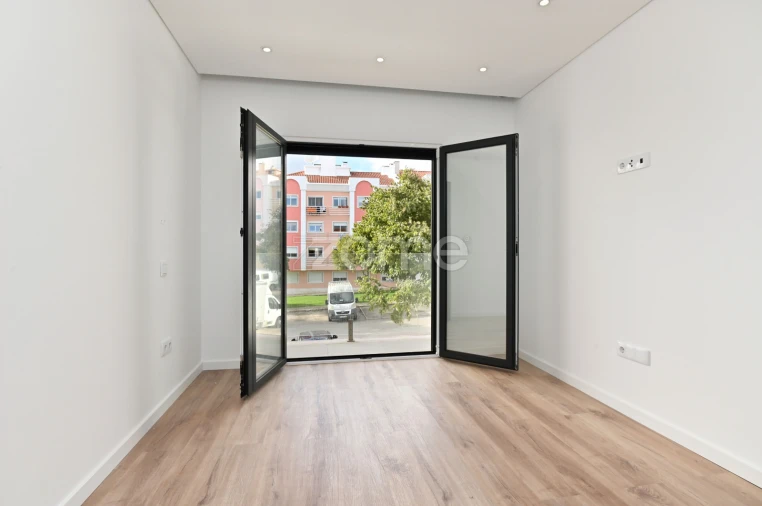 Moradia T3 para Venda em Rio de Mouro Foto 14