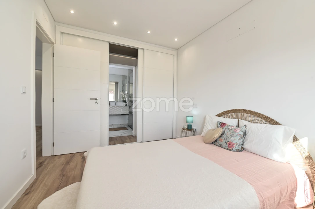 Moradia T3 para Venda em Rio de Mouro Foto 29