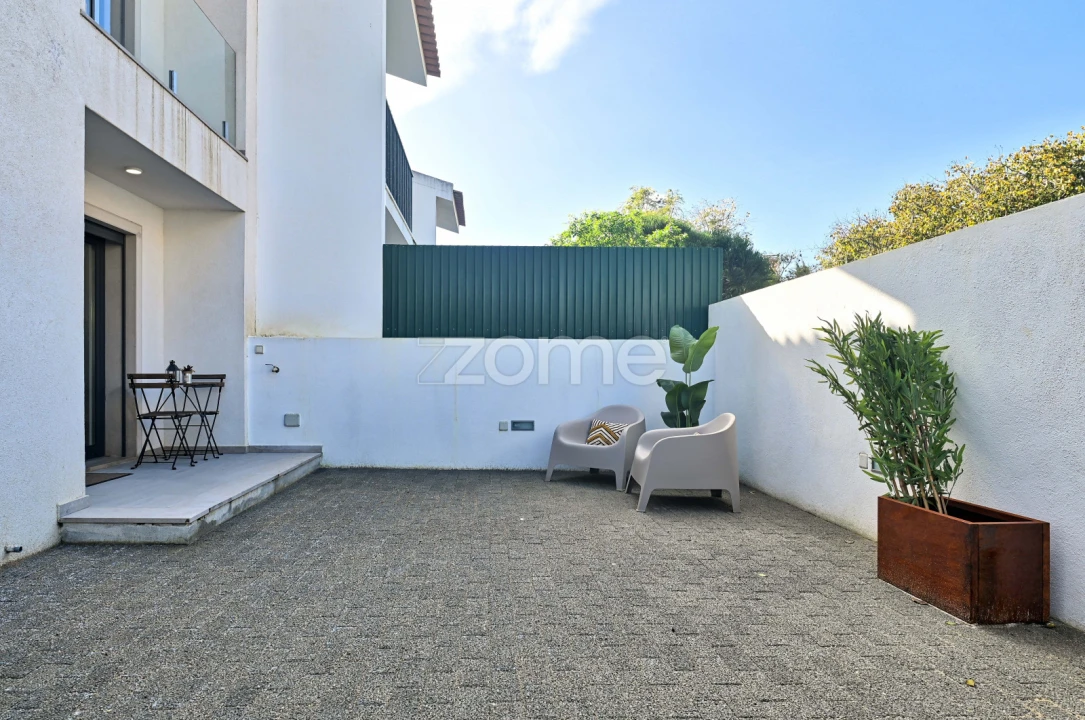 Moradia T3 para Venda em Rio de Mouro Foto 11