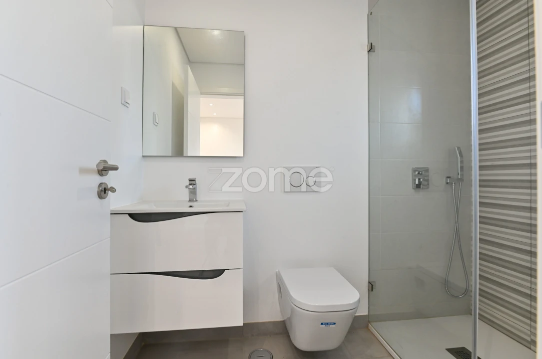 Moradia T3 para Venda em Rio de Mouro Foto 29