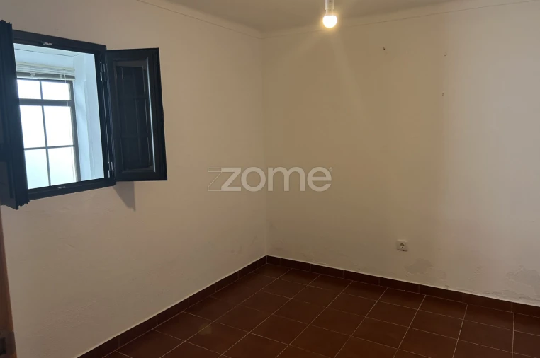Moradia T2 para Venda em Azambujeira e Malaqueijo Foto 9