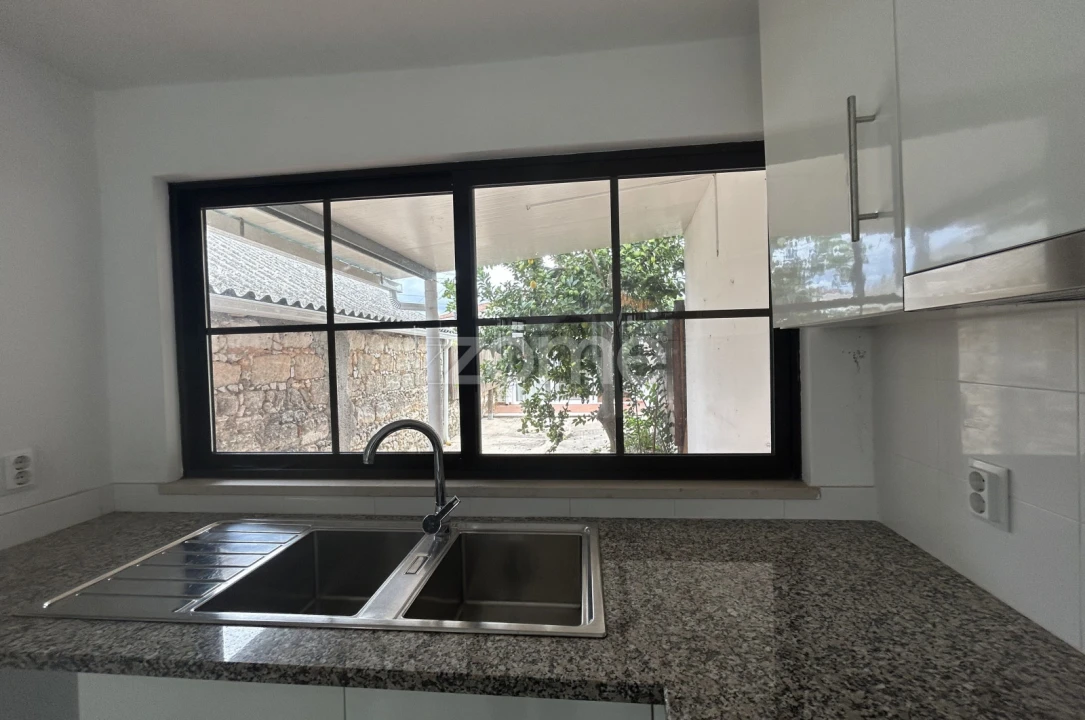 Moradia T2 para Venda em Azambujeira e Malaqueijo Foto 14