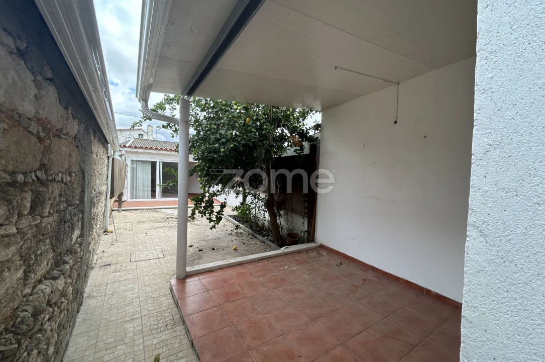 Moradia T2 para Venda em Azambujeira e Malaqueijo Foto 17