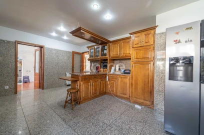 Moradia T5 para Venda em Carreço