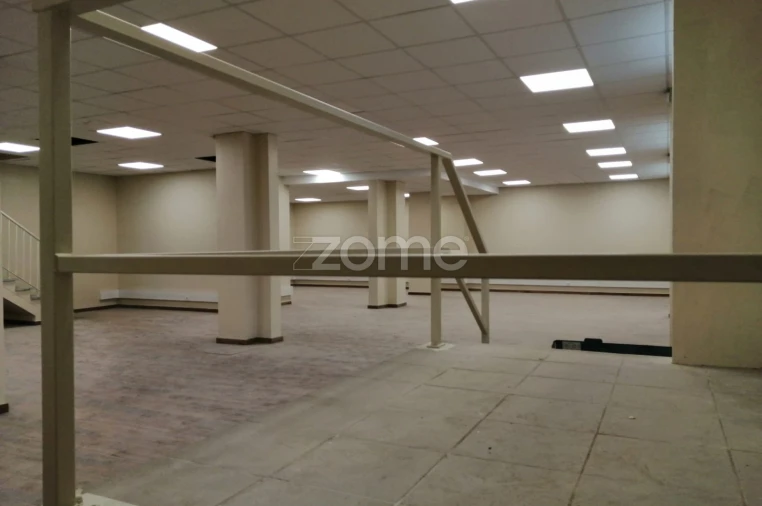 Terreno Comércio / Armazém para Arrendamento em Águas Livres Foto 11