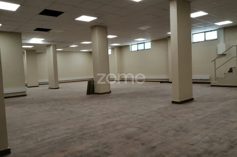 Terreno Comércio / Armazém para Arrendamento em Águas Livres Foto 19