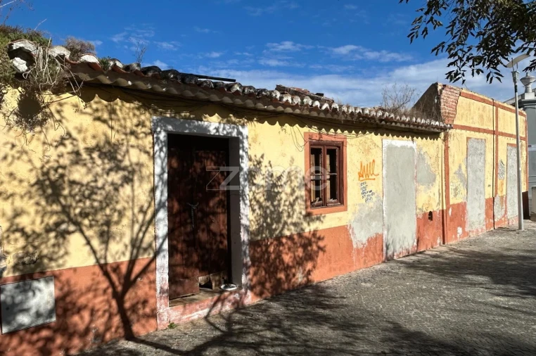 Moradia T9 para Venda em Grândola e Santa Margarida da Serra