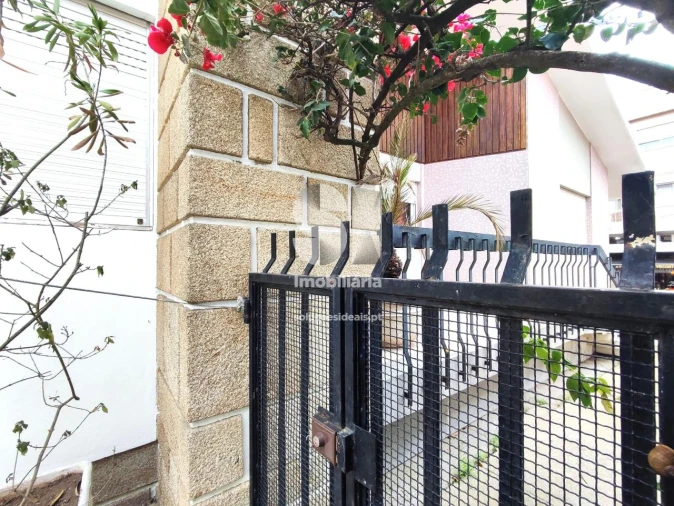 Moradia T4 para Venda em Cidade da Maia Foto 3