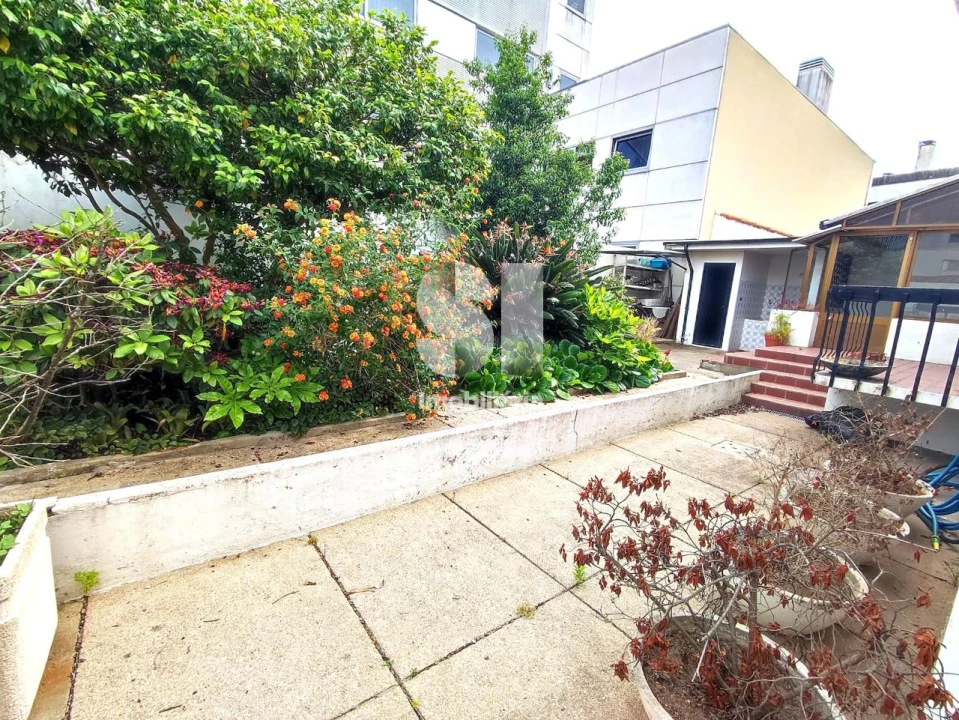 Moradia T4 para Venda em Cidade da Maia Foto 7