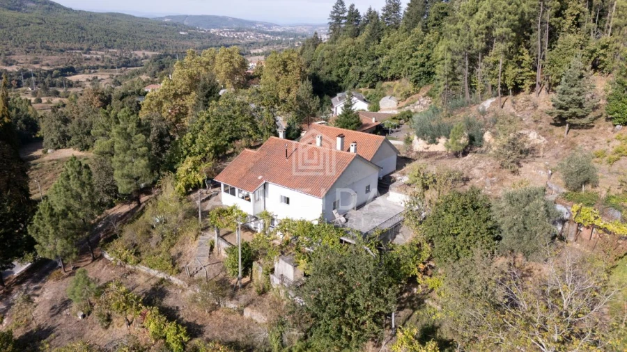 Moradia T4 para Venda em Vila Pouca de Aguiar