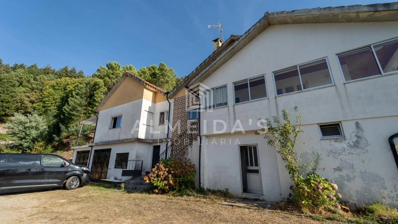 Moradia T4 para Venda em Vila Pouca de Aguiar Foto 8