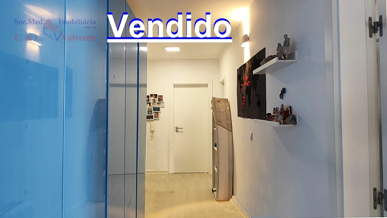 Apartamento T2 para Venda em A dos Cunhados e Maceira Foto 2