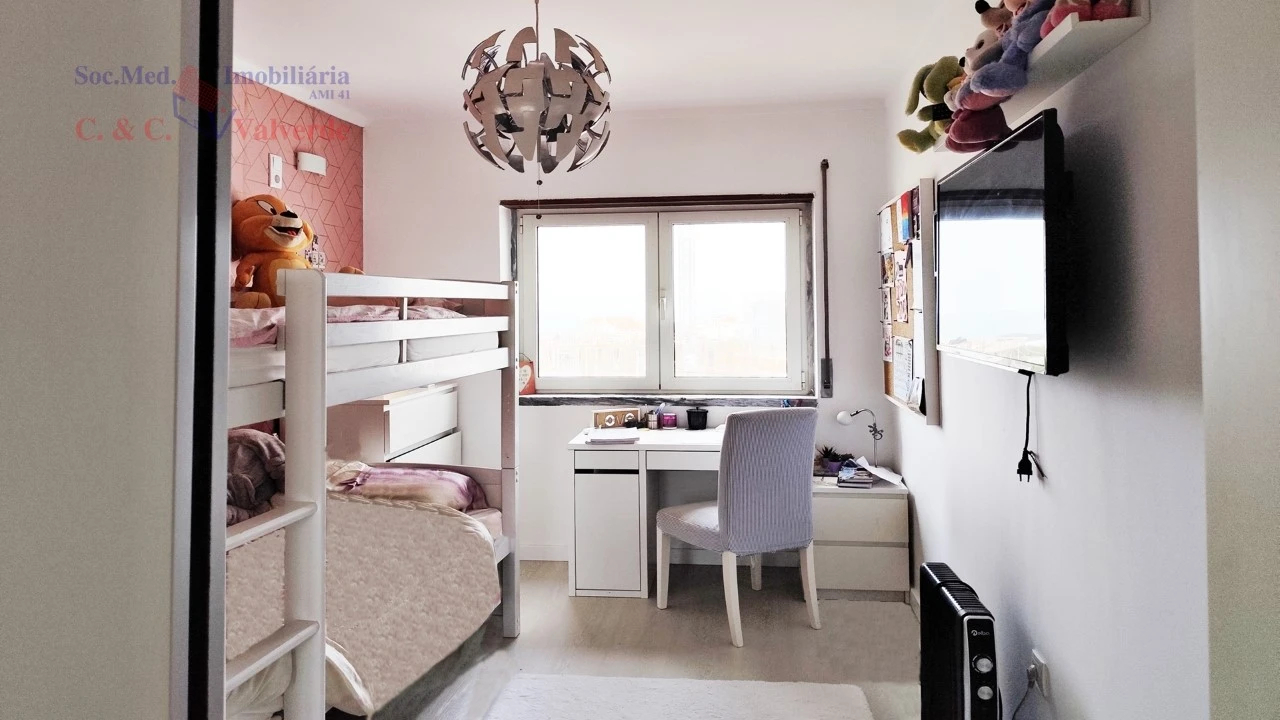 Apartamento T2 para Venda em A dos Cunhados e Maceira Foto 13