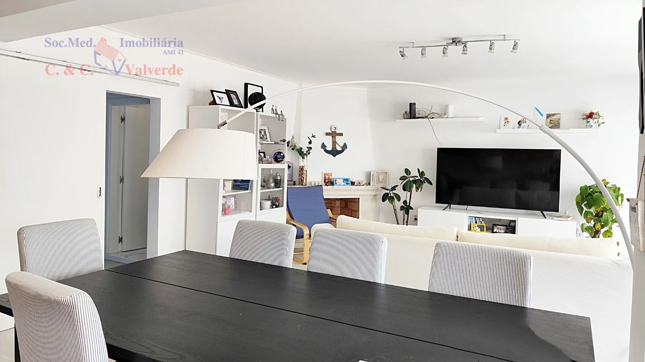 Apartamento T2 para Venda em A dos Cunhados e Maceira Foto 16