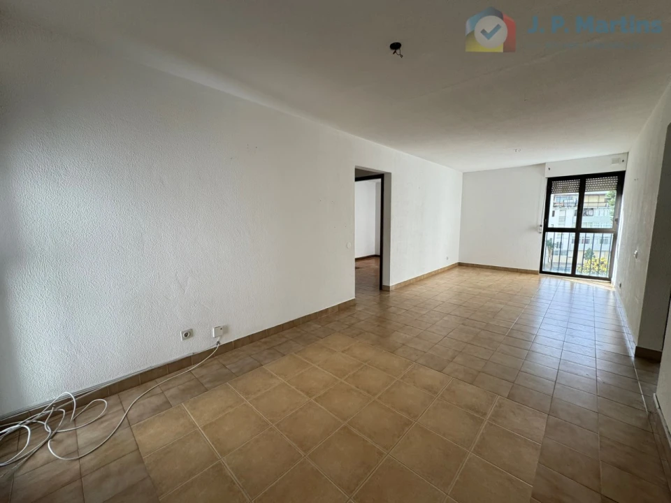 Apartamento T2 para Venda em Corroios Foto 5