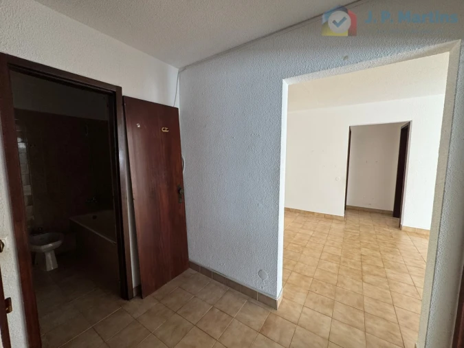 Apartamento T2 para Venda em Corroios Foto 4
